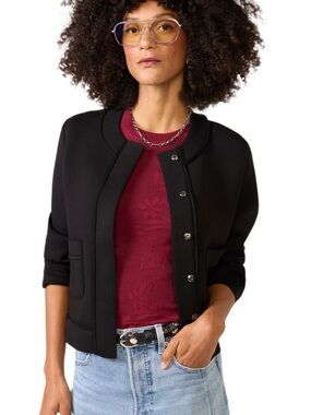 Evereve Black Scuba Knit Cropped Jacket Size M
